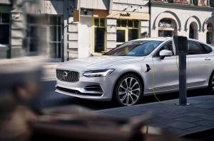 2016 Volvo S90
