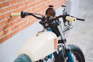 2015 Yamaha SR500 by Kruz Company
