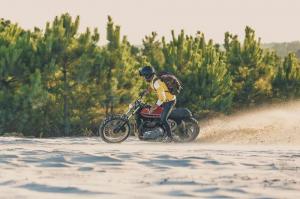 2005 Triumph Bonneville by Maria Motorcycles