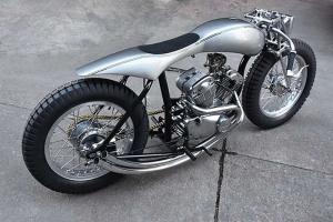 2015 Yamaha SR400 Silver Aero by Half Cast Creations