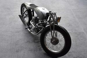 2015 Yamaha SR400 Silver Aero by Half Cast Creations