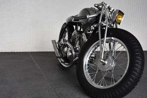 2015 Yamaha SR400 Silver Aero by Half Cast Creations