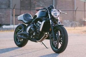 Kawasaki Vulcan S: кафе-рейсер от GasBox