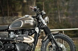 2014 Triumph TT by FCR