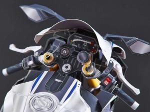 Бумажный спортбайк Yamaha YZF-R1M