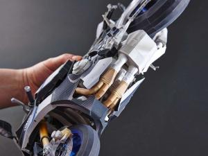 Бумажный спортбайк Yamaha YZF-R1M
