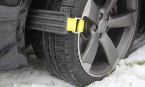 Накладки Trac-Grabber помогут быстро освободить застрявший автомобиль из грязевой ловушки