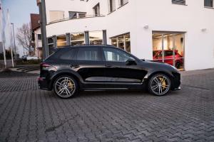 2015 Porsche Cayenne Magnum Black by TechArt