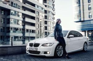 Девушка на BMW
