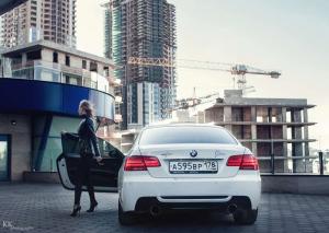 Девушка на BMW