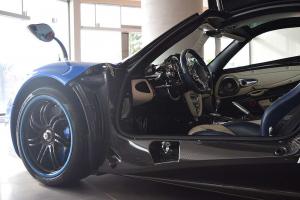 2013 Pagani Huayra #001