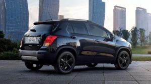 У вседорожника Chevrolet Trax появилась «полночная» версия Midnight Edition