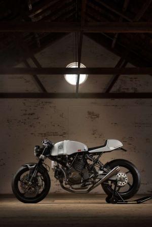 2015 Ducati 900SS Leggero by Walt Siegl