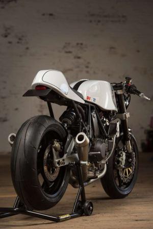 2015 Ducati 900SS Leggero by Walt Siegl