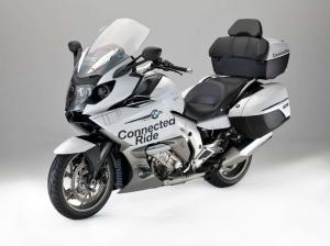 BMW ConnectedRide Laser Headlight и Helmet HUD