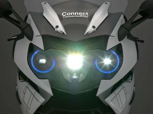 BMW ConnectedRide Laser Headlight и Helmet HUD