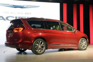2016 Chrysler Pacifica Limited