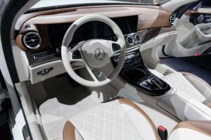 2016 Mercedes-Benz E400 4Matic AMG Line