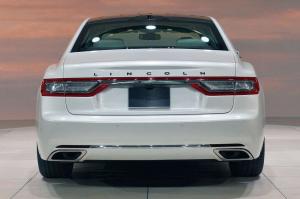 2016 Lincoln Continental