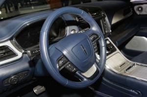 2016 Lincoln Continental
