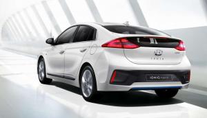 2016 Hyundai IONIQ hybrid