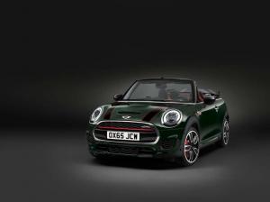 Компания MINI представила новое поколение кабриолета John Cooper Works