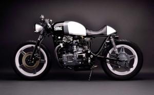 1979 Honda CX500 Cafe Racer by Kustom Research