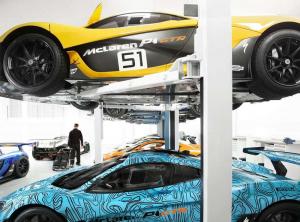 Сборочный цех гиперкара McLaren P1 GTR