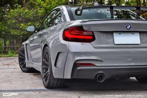 2016 BMW M235i by Manhart Racing