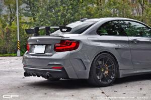 2016 BMW M235i by Manhart Racing