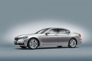 2016 BMW 740e iPerformance