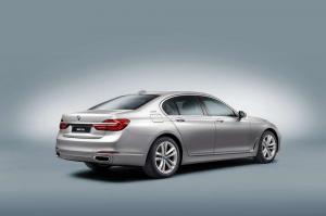 2016 BMW 740e iPerformance