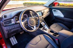 2016 Kia Niro US)