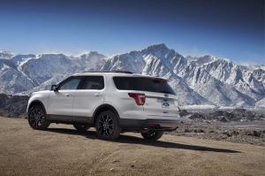 2016 Ford Explorer XLT Appearance Package