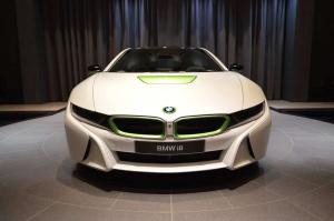 2016 BMW i8 Fabulous White with Java Green Accents by Abu Dhabi Motors