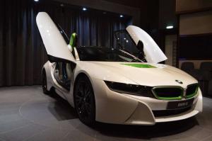 2016 BMW i8 Fabulous White with Java Green Accents by Abu Dhabi Motors