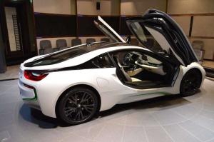 2016 BMW i8 Fabulous White with Java Green Accents by Abu Dhabi Motors
