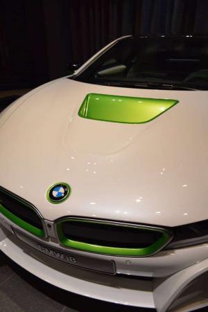 2016 BMW i8 Fabulous White with Java Green Accents by Abu Dhabi Motors