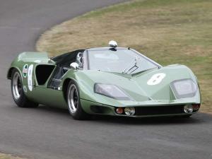 Marcos Mantis XP: уникальный ретро-суперкар с выдающейся динамикой