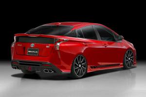 2016 Toyota Prius by Wald