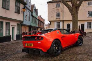 2016 Lotus Elise Cup 250
