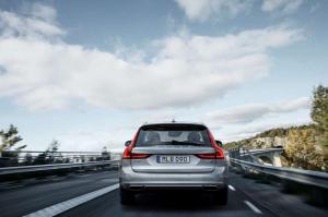 2016 Volvo V90 T6 Inscription