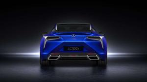 2016 Lexus LC500h EU)
