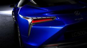 2016 Lexus LC500h EU)