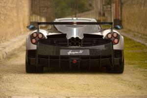 2016 Pagani Huayra BC