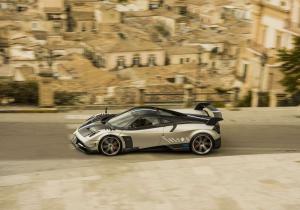 2016 Pagani Huayra BC