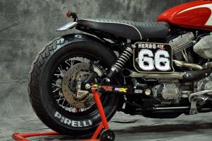 2000 Harley-Davidson Dyna Super Glide Gabrielle by Extreme Pepo