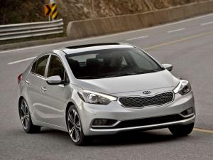 Kia Cerato и Toyota Corolla: превзойдет ли ученик своего учителя?