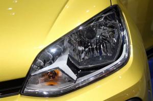 2016 Volkswagen up!