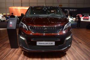 2016 Peugeot Traveller i-Lab